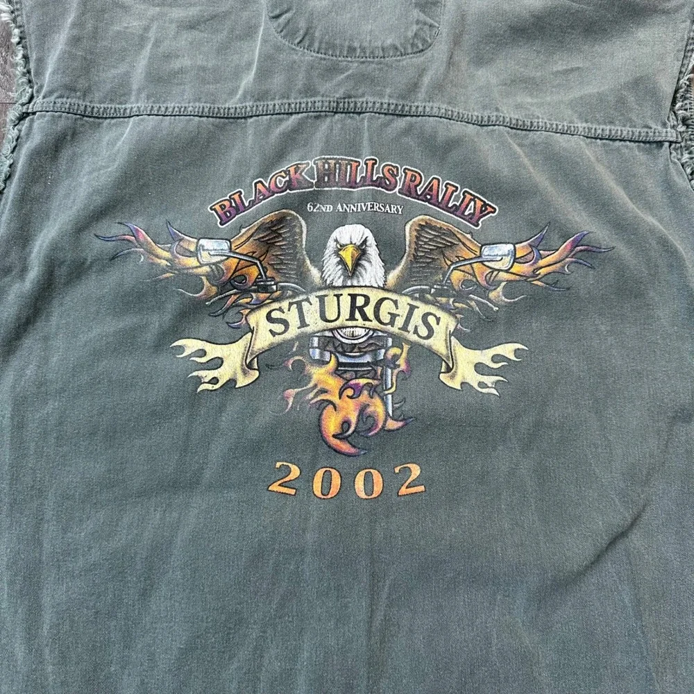 Vintage Sturgis 2002 Black‎ Hills Rally Denim Vest Men's L Biker Cut-Off Shirt